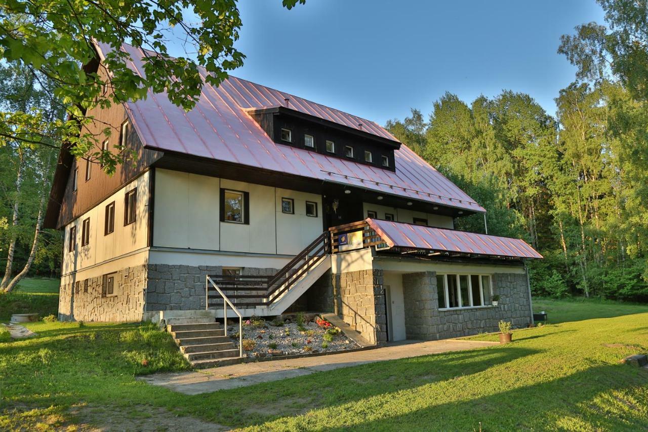 Hotel Penzion Luna Přední Výtoň Esterno foto